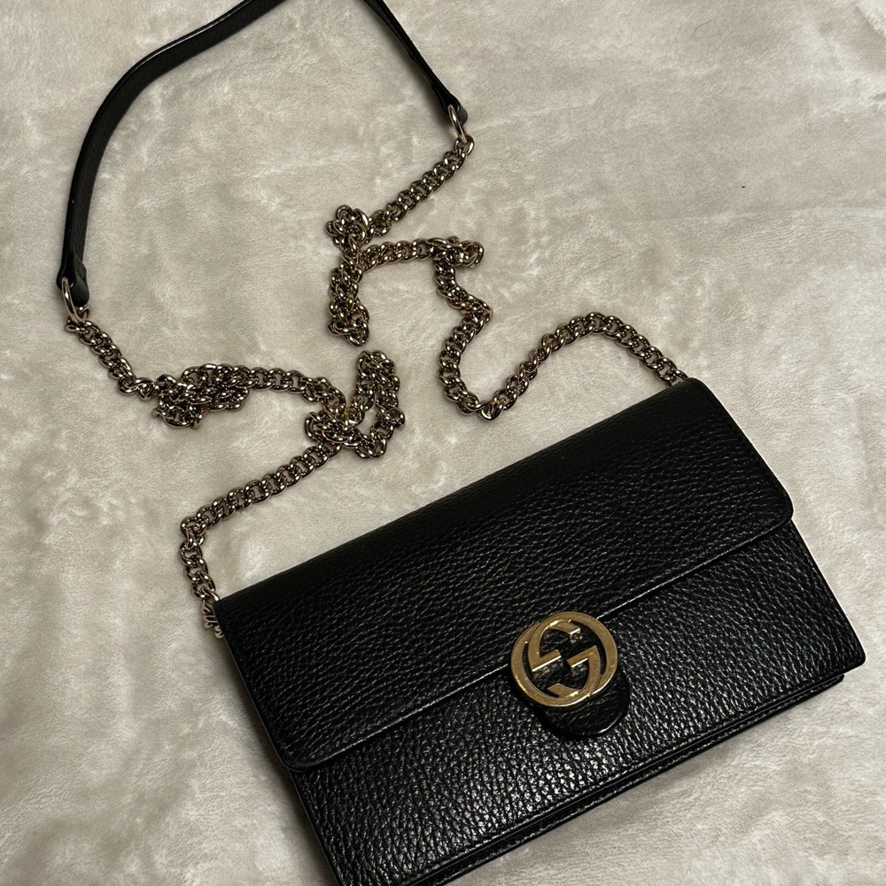 Gucci Black Pebbled Leather Crossbody with Gold GG Chain